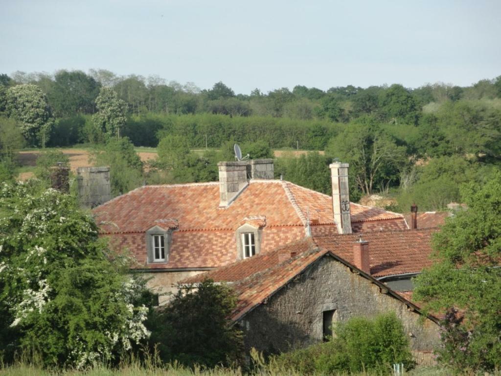 Eco Logis De Chantegrolle Champagne-Mouton Εξωτερικό φωτογραφία